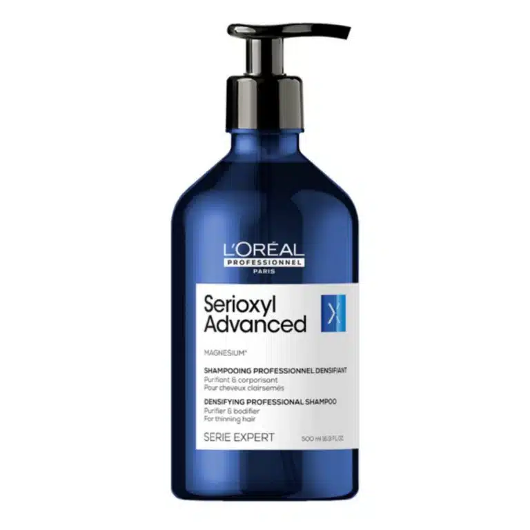 Serioxyl Advanced incelmiş saç telleri için yoğunluk kazandıran Serioxyl Advanced incelmiş saç telleri için yoğunluk kazandıran şampuan 500 ml  İncelmiş saçlar için tasarlandı. Serioxyl Advanced İncelmiş Saç Telleri için Yoğunluk Kazandıran Şampuan, jelimsi dokusuyla saçı nazikçe arındırır ve yenilenmiş bir yoğunluk hissi verir.